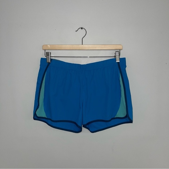 Patagonia Strider Shorts Women's Size Medium Blue Mint Running Lined  Mesh 3.25" - Picture 2 of 9